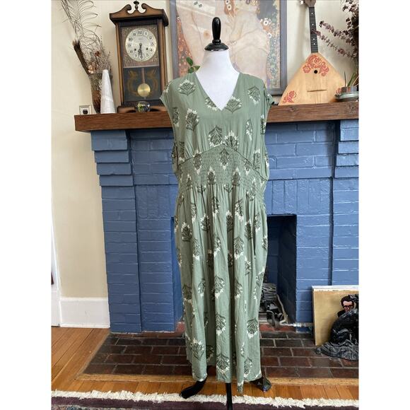 Old Navy XXL Green Floral Midi Dress Smocked 2X Plus Garden Party Boho India - Picture 4 of 16